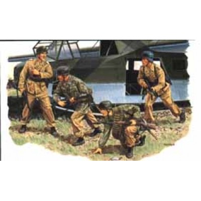 [ܼ] BD6094 [Dragon] BD6094 1/35 Gran Sasso Raid (Otto Skorzeny & Fallschirmjager) Figure Set