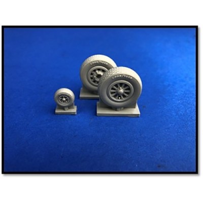 [ܼ] ESTDP72209 [True Details] ESTDP72209 1/72 P-51D Mustang Wheels