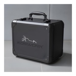 [KOSWORK] (��Ż ������ ĳ����) Black Aluminum Carry Case (w/checkered foam) 