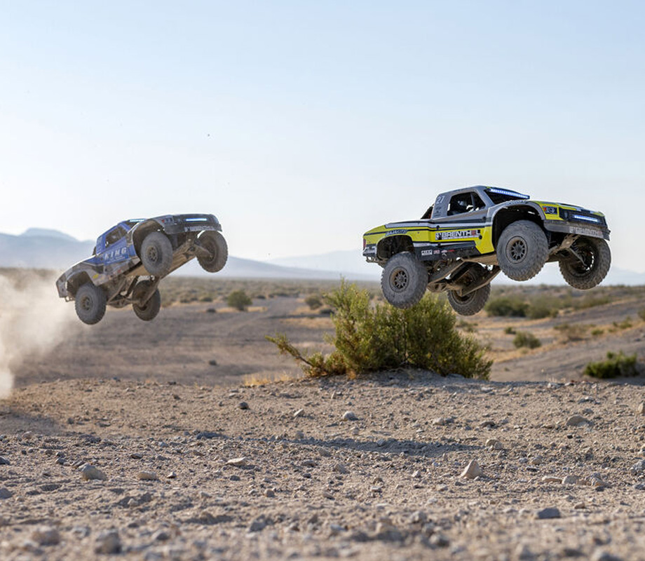 [���ܼ�] LOS05021T1 [Losi] �ν� 1/6 ���� ���� ���� 2.0 4WD ����Ʈ Ʈ�� AVC ���̷� ���� - ���͸�, ������ �ʿ�