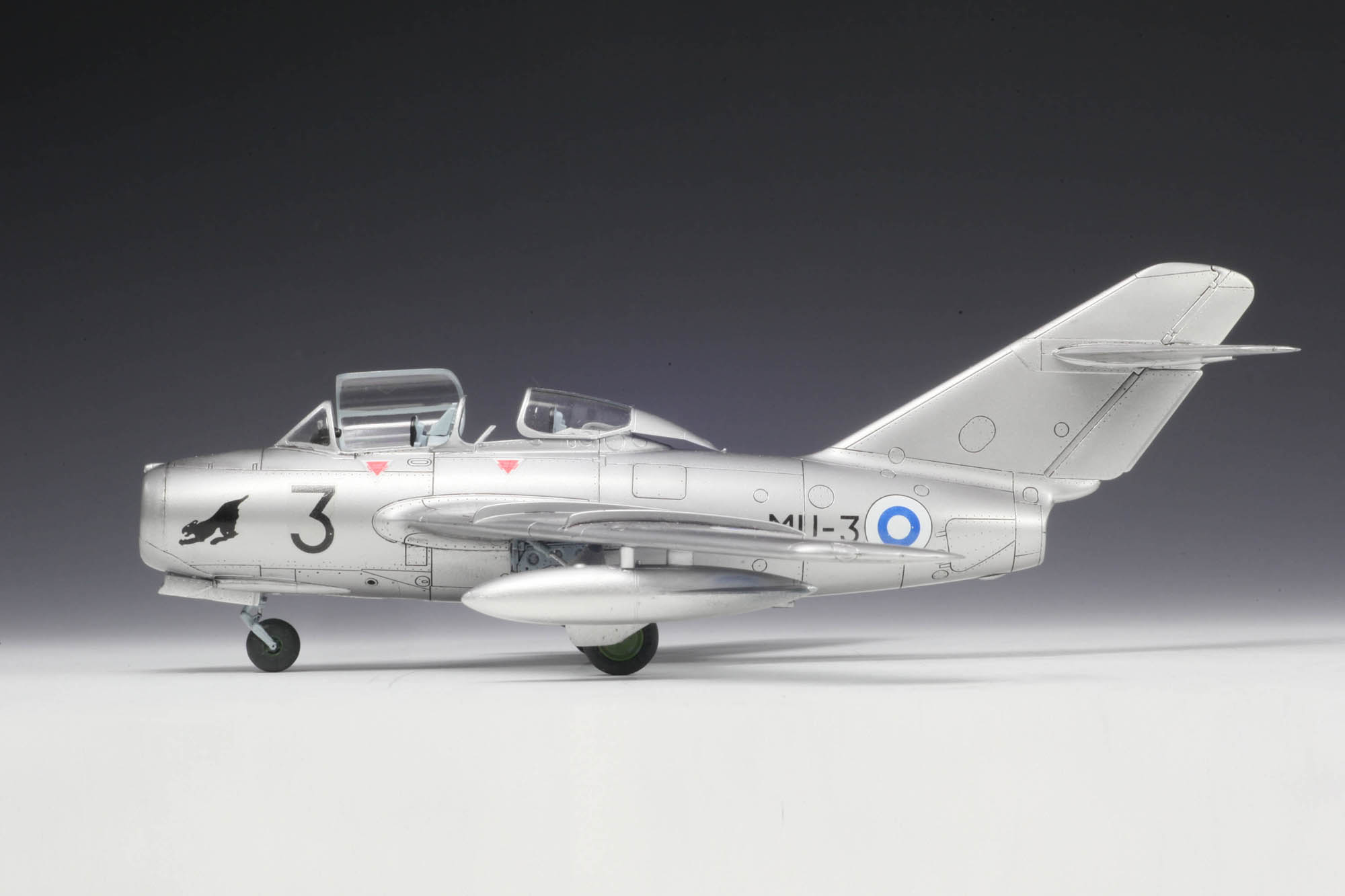 [���ܼ�] BPAE-4 [PLATZ] BPAE-4 1/72 MIG-15 UTI Finish Air Force