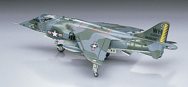 [ܼ] BH00240 [Hasegawa] BH00240 B10 1/72 AV-8A Harrier