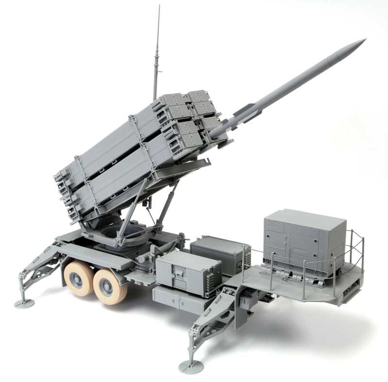 [���ܼ�] BD3563 [Dragon] BD3563 1/35 MIM-104F PATRIOT SURFACE-TO-AIR MISSILE (SAM) SYSTEM PAC-3 M901 LAUNCHING STATION (Black Label)