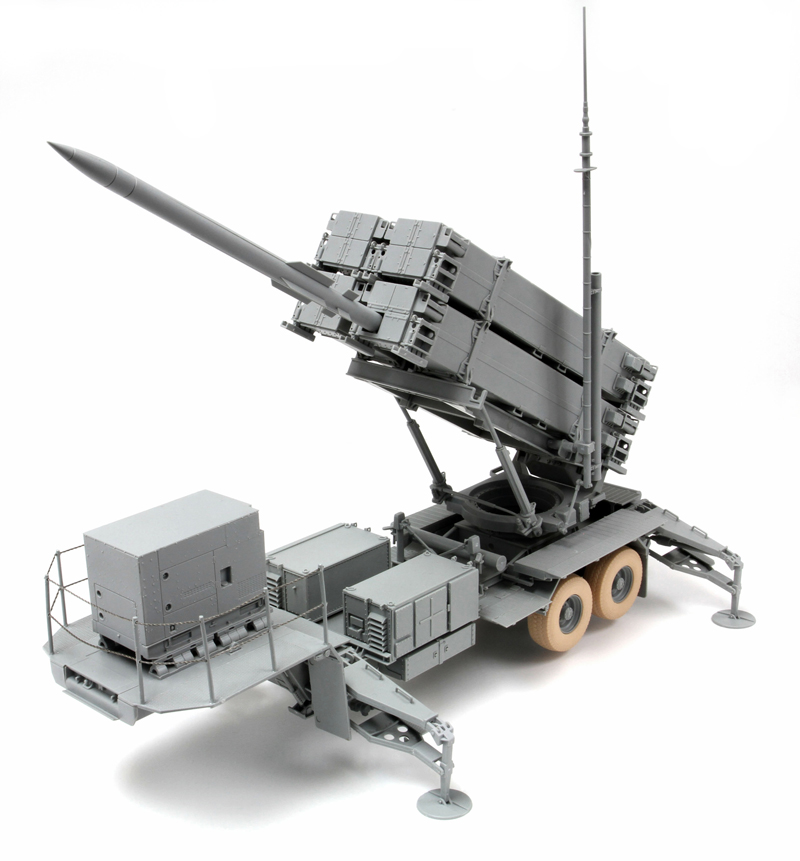 [���ܼ�] BD3563 [Dragon] BD3563 1/35 MIM-104F PATRIOT SURFACE-TO-AIR MISSILE (SAM) SYSTEM PAC-3 M901 LAUNCHING STATION (Black Label)