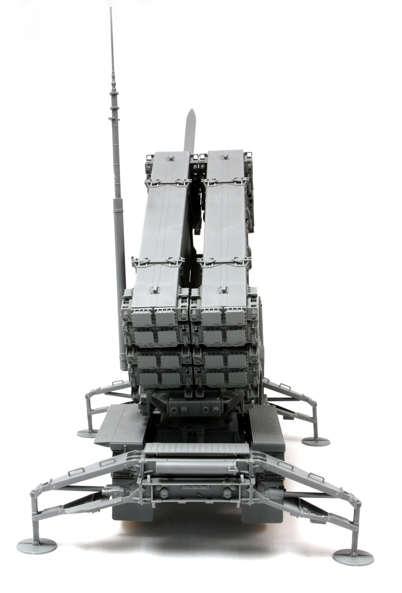 [���ܼ�] BD3563 [Dragon] BD3563 1/35 MIM-104F PATRIOT SURFACE-TO-AIR MISSILE (SAM) SYSTEM PAC-3 M901 LAUNCHING STATION (Black Label)