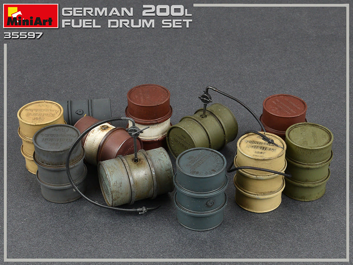 [���ܼ�] BE35597 [Miniart] BE35597 1/35 German 200L Fuel Drums WW2