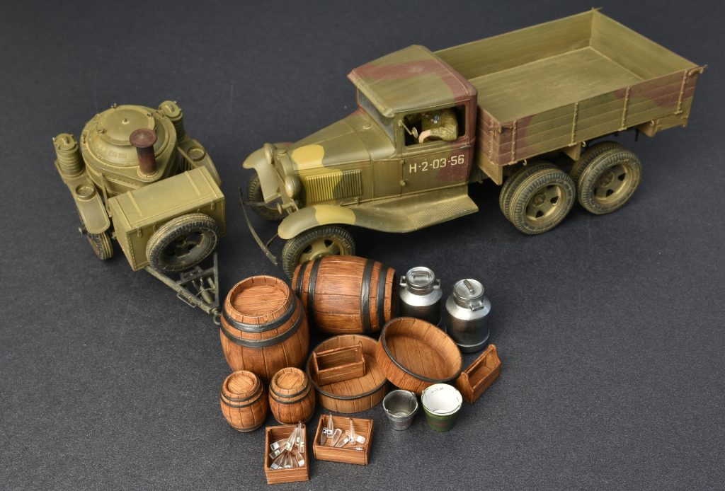 [ܼ] BE35257 [Miniart] BE35257 SOVIET 2t TRUCK AAA TYPE w/FIELD KITCHEN