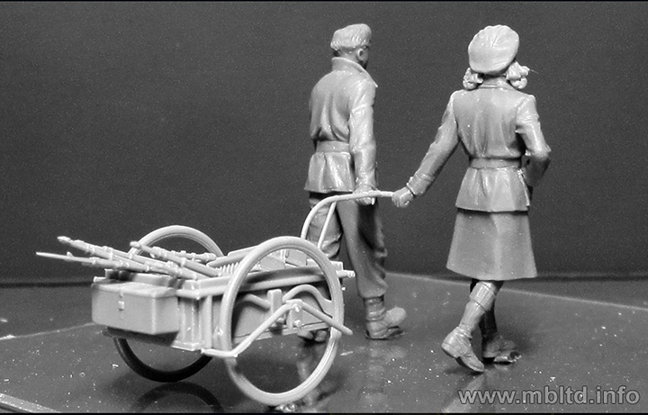 [ܼ] CM35182 [MasterBox] CM35182 1/35 Volkssturm. Ammunition to the Frontline