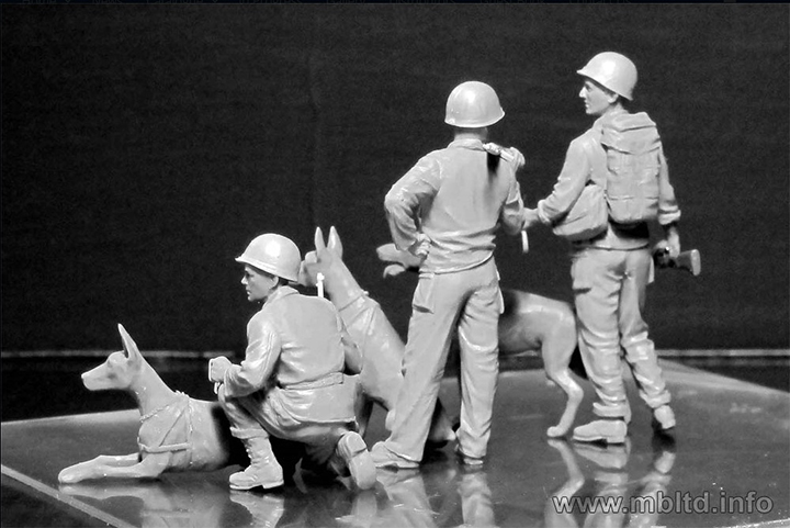 [���ܼ�] CM35155 [MasterBox] CM35155 1/35 Dogs in service in the US Marine Corps