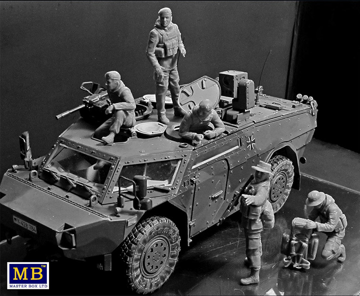 [ܼ] CM35195 [MasterBox] CM35195 1/35 Bundeswehr German Military Men, Present day- 