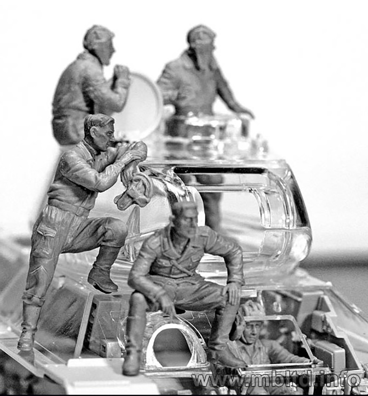 [���ܼ�] CM3568 [MasterBox] CM3568 1/35 Soviet Tank Crew, 1943-1945-���� ������
