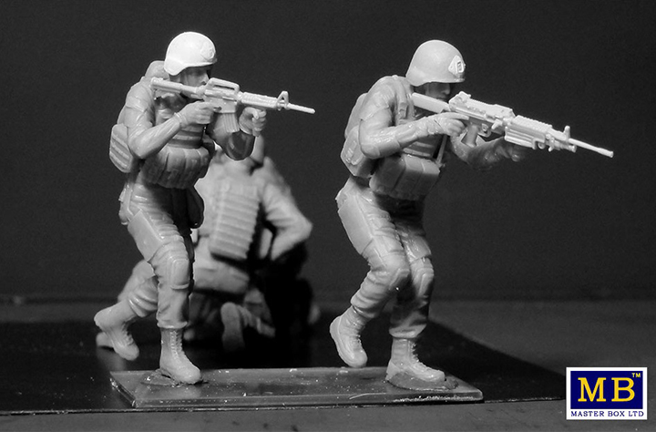 [ܼ] CM35181 [MasterBox] CM35181 1/35 No Soldier left behind - MWD Down