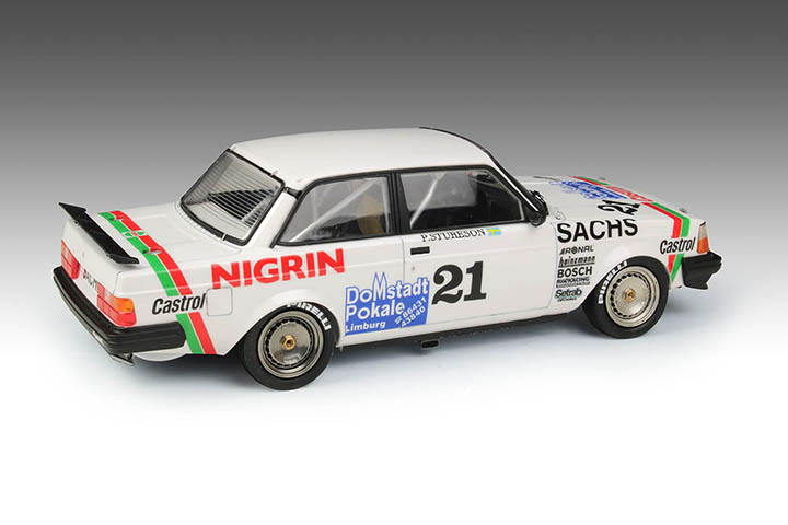 [���ܼ�] BPBX24027 [PLATZ] BPBX24027 1/24 Volvo 240 Turbo 1985 DTM Champion