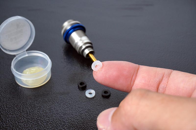 [ܼ] KOS02001 [KOSWORK] Low Friction X Ring (w/special o-ring grease) (for 3mm shaft) (8pcs)