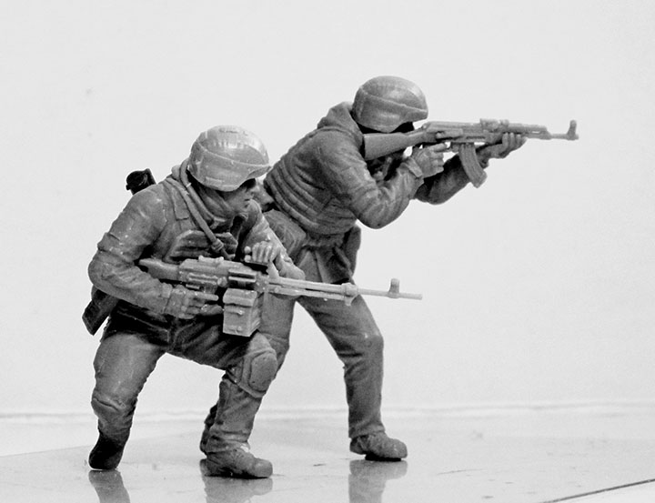 [ܼ] CM35225 [MasterBox] CM35225 1/35 Russian-Ukrainian War series, kit No 3. Defence of Kharkiv, March 2022