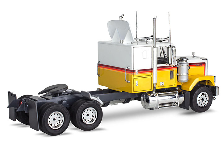 [ܼ] BV17471 [Revell Gmbh] BV17471 1/32 78 Chevy Bison T