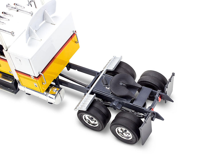 [ܼ] BV17471 [Revell Gmbh] BV17471 1/32 78 Chevy Bison T