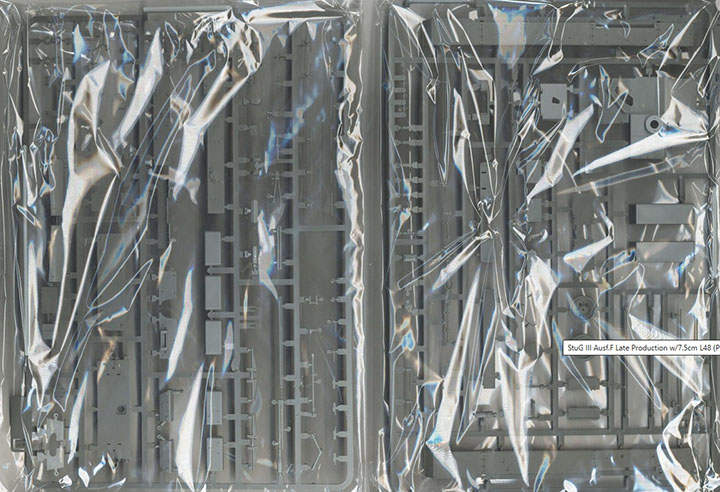 [ܼ] BT8015 [Takom] BT8015 1/35 StuG III Ausf.F Late Production w/7.5cm L48