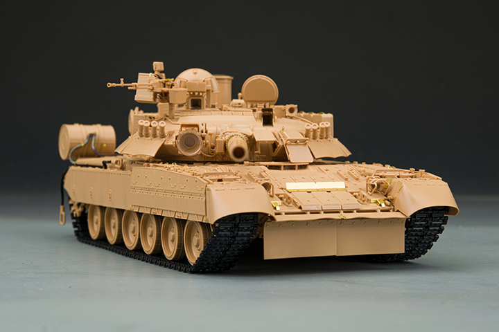 [���ܼ�] CRM5105 [RFM] CRM5105 1/35 T-80U Russian Main Battle Tank