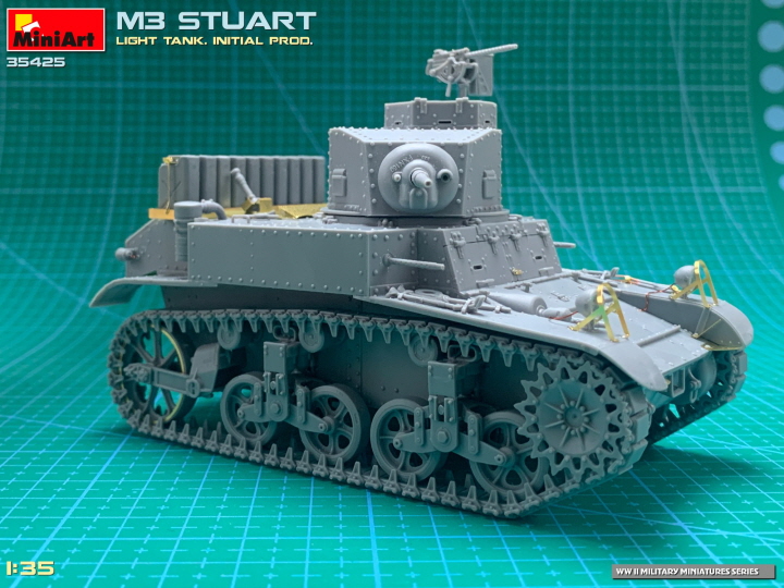 [���ܼ�] BE35425 [Miniart] BE35425 1/35 M3 Stuart Light Tank. Initial Prod