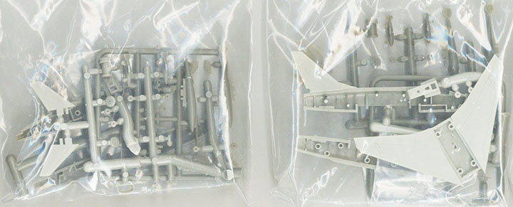 [���ܼ�] BPPF-83 [PLATZ] BPPF-83 1/144 F-100D Super Saber Mig Killers-Set of 2