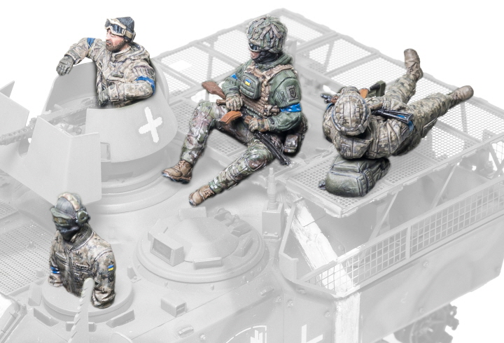 [���ܼ�] BFHF772 [AFV CLUB] BFHF772 1/35 Ukraininn YPR-765PRI.50APC CREW-4 FIGURE