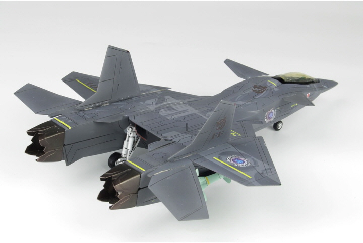 [ܼ] BPX-19 [PLATZ] BPX-19 1/72 Combat Fairy Yukikaze FFR-31 Sylphide AAM-V/VII Missile
