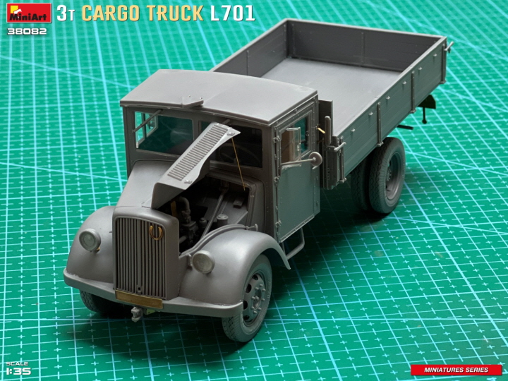 [ܼ] BE38082 [Miniart] BE38082 1/35 3t Cargo Truck L701