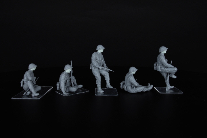 [ܼ] BE35496 [Miniart] BE35496 1/35 British Tank Riders (NW Europe). Resin Heads