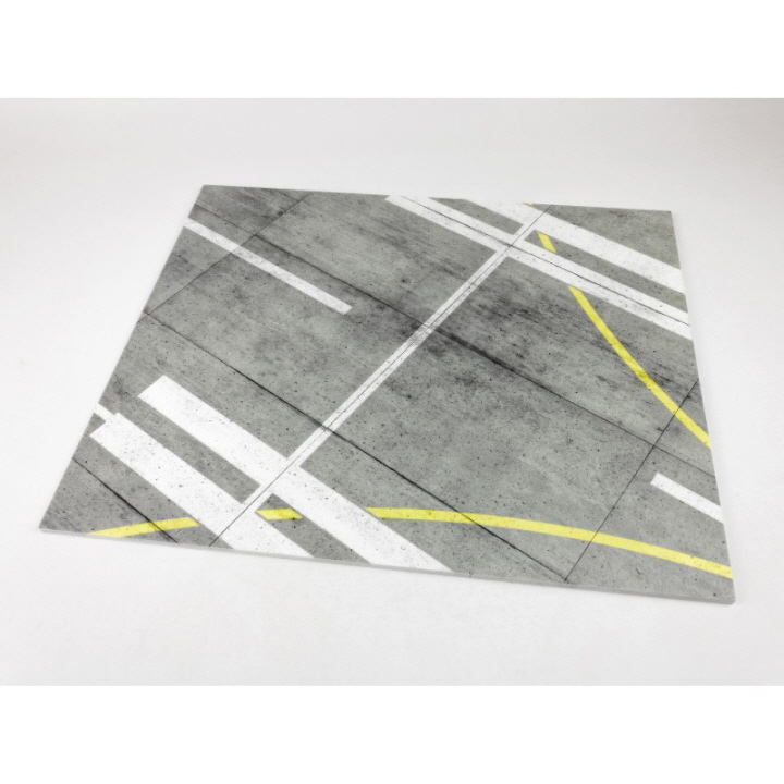 [ܼ] CGRFSDB-48011 [Red Fox] CGRFSDB-48011 1/48 Modern NATO Airfield Type 9 380x320mm (Universal)