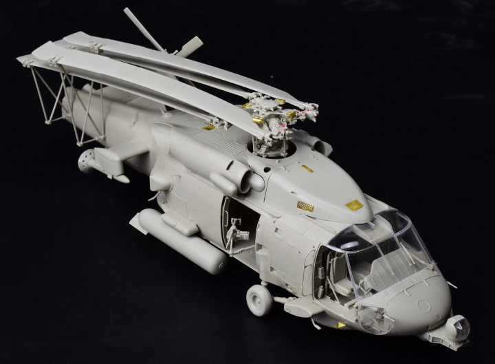 [���ܼ�] CZKH50009 [kitty Hawk] CZKH50009 1/35 SH-60B Sea Hawk