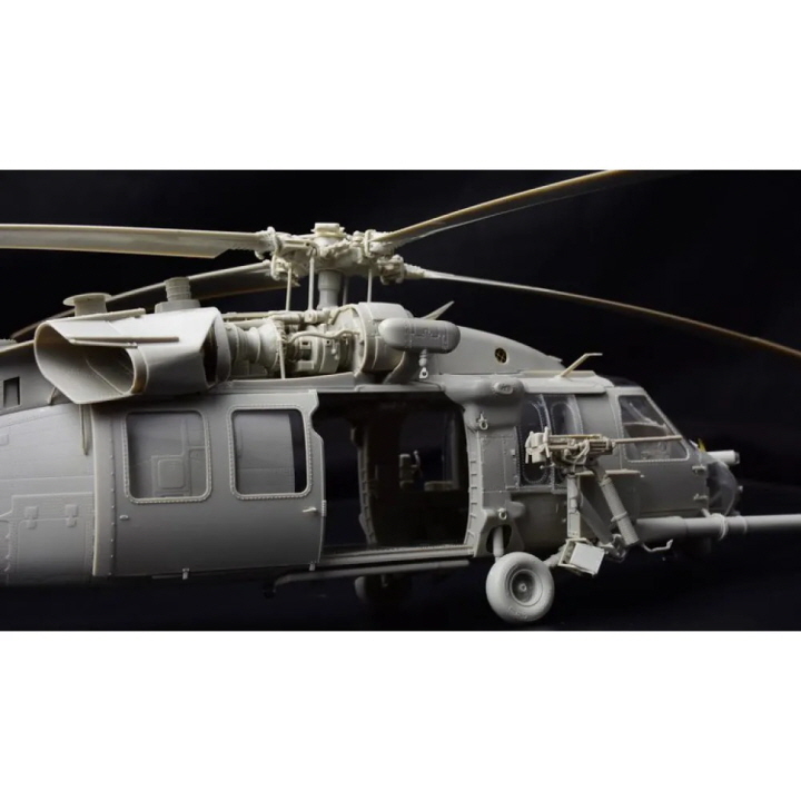 [���ܼ�] CZKH50006 [kitty Hawk] CZKH50006 1/35 HH-60G Pave Hawk (with figures)